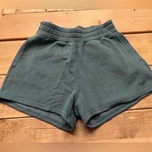Hollister, boyfriend, sweat, shorts, size extra small fits like a size small